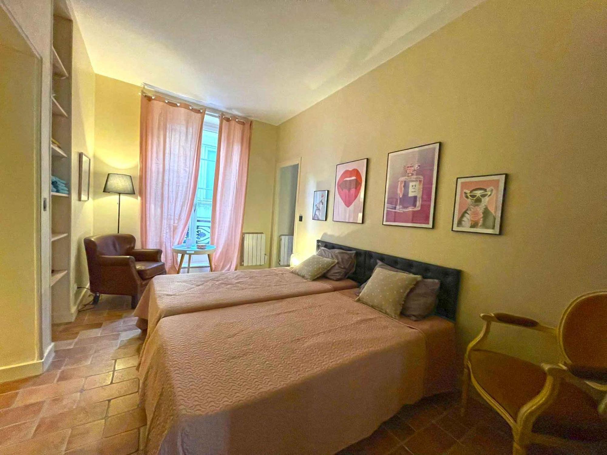 Apartment Dans Le Marais 3